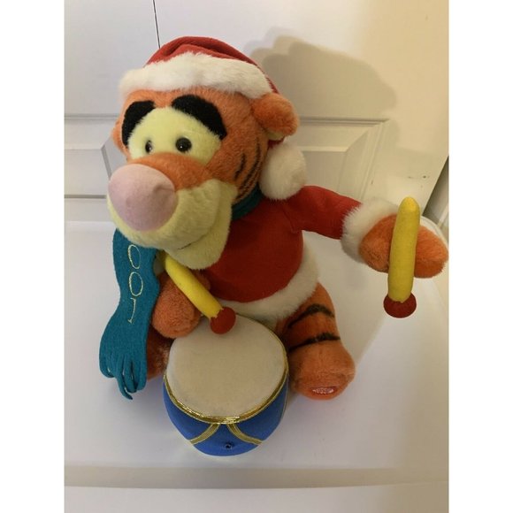 2001 Disney Store Winnie The Pooh Tigger Christmas Drummer Plush - Picture 2 of 10